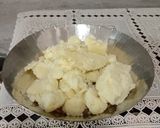 A picture of step 1 of # Choose to cook #FM #W1 Bottle gourd Halwa.
