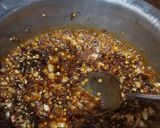 A picture of step 4 of Bhuni laal chatni.