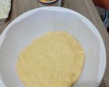 Foto del paso 2 de la receta: Medialunas con ingredientes que ya tenes en casa!!!