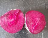 A picture of step 1 of Beetroot Tomato Curry.