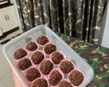 Foto langkah ke 4 dari resep Bola Regal Coklat.