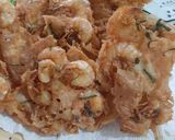 Foto langkah ke 4 dari resep Peyek Udang.