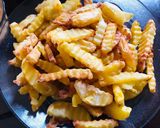 Hình bước làm 6 của món Bò xào khoai tây chiên