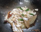 A picture of step 2 of Green peas cauliflower sabji.