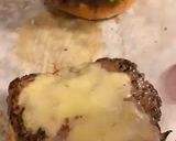 Une image de l'étape 5 de Humberger sauce houmous pistache.