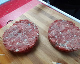 Foto del paso 4 de la receta: Hamburguesa al Cabrales y judías verdes rehogadas con pimentón
