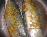 Foto langkah ke 2 dari resep Ikan Kembung Bakar kecap.