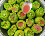 Foto langkah ke 6 dari resep Biber Dolması (Turkish Stuffed Pepper).