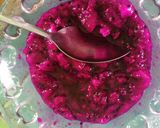 Foto langkah ke 3 dari resep Puding Naga Susu.