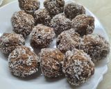 Kókuszgolyó recept fázis 3 fotója