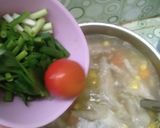 Foto langkah ke 7 dari resep Sop ceker macaroni.