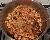 A picture of step 6 of Chicken Keema Pav.