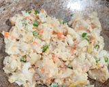 Foto langkah ke 2 dari resep Macaroni cheese ball.