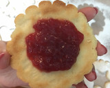 Foto del paso 8 de la receta: Galletas de mantequilla con mermelada de frambuesa