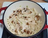 雙菇燴滑嫩豆腐煲的食譜步驟3照片