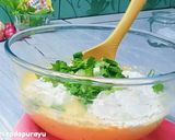 Foto langkah ke 2 dari resep 10. BAKWAN JAGUNG PEDAS MANIS.