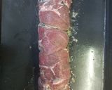 Foto del paso 5 de la receta: Roll de bola de lomo relleno de espinaca y queso al horno