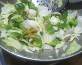 A picture of step 5 of Chinese Chilli Idli.