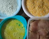 Foto langkah ke 1 dari resep Chicken Katsu Saus Lada Hitam.