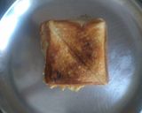 A picture of step 3 of Cheese toast.