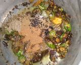 A picture of step 2 of Green fry Chilies.