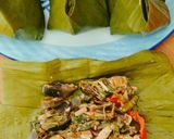 Foto langkah ke 5 dari resep Pepes Bumbu Sederhana (Ikan Asin dan Jantung Pisang).