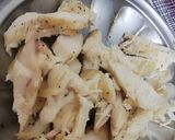 A picture of step 1 of Crispy box patties.