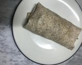 Foto langkah ke 4 dari resep Mediterranean Chicken Wraps (clean eat).