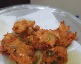 A picture of step 6 of Moong dal pakodi.