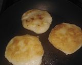 Foto del paso 8 de la receta: Arepas rellenas con 🧀 al estilo Tammy ❤️
