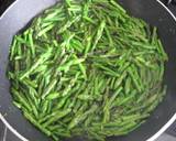 Agrelia (wild asparagus) with eggs recipe step 3 photo