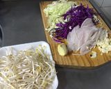 Foto del paso 3 de la receta: ARROLLADITOS PRIMAVERA 💐🥢