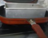 Foto langkah ke 4 dari resep Brownis teflon.