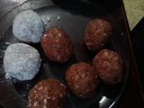 ممو في حجر امو