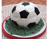 Foto del paso 7 de la receta Tarta balón de fútbol