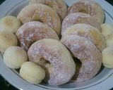 Foto langkah ke 10 dari resep Donat Empuk Eggless.