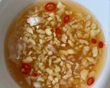 Hình bước làm 2 của món Cá lăng trộn hành tím