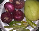 कैरी प्याज़ की चटनी (keri pyaz ki chutney recipe in Hindi) रेसिपी चरण 1 फोटो