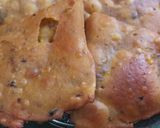 A picture of step 6 of Triangle Namak paare.