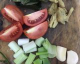 Foto langkah ke 1 dari resep Sop Ayam Klaten Mudah (ceker).