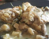 Foto del paso 6 de la receta: Pollo a la cazuela con gírgolas y romero