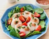 A picture of step 4 of Fresh Scallop Umeboshi Carpaccio.