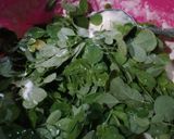 Foto langkah ke 2 dari resep Bakwan Daun Kelor.