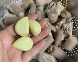 Hình bước làm 3 của món Canh đậu đen hầm đuôi heo
