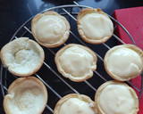 Foto del paso 4 de la receta: Tartaletas de crema pastelera y fruta