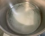 Une image de l'étape 1 de Œufs au lait à la vanille.