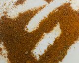 A picture of step 1 of Mahkana Bhel.