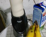 Foto langkah ke 2 dari resep Banana Milk.