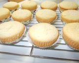 Kókuszos muffin, fehér csokoládéval recept fázis 11 fotója
