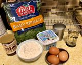Sajtos, spenótos puha “kenyer” recept fázis 1 fotója